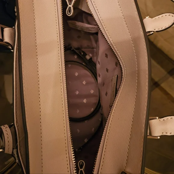 Kate Spade Purse - Picture 3 of 5